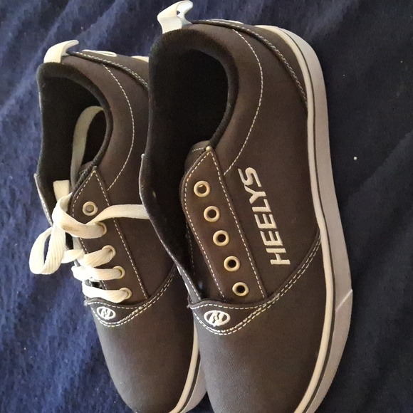 Heelys Kids Shoes - Black - Picture 2 of 8